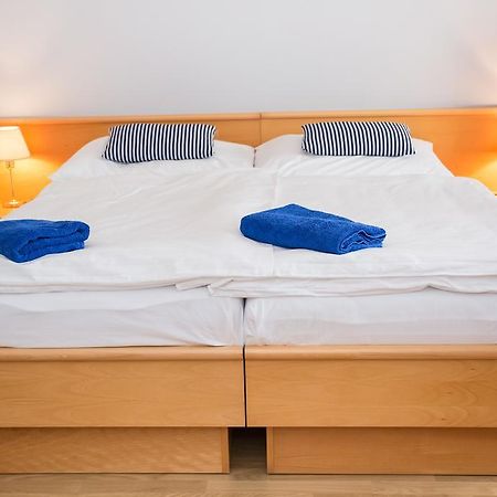Hotel Laguna Ceske Budejovice Phòng bức ảnh