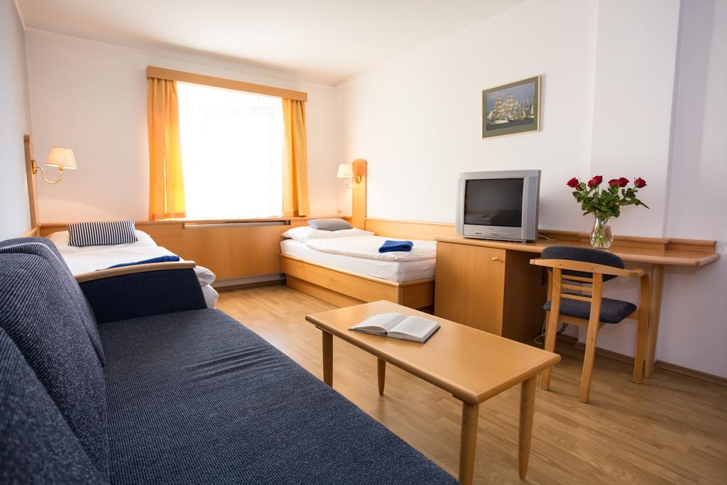 Hotel Laguna Ceske Budejovice Phòng bức ảnh