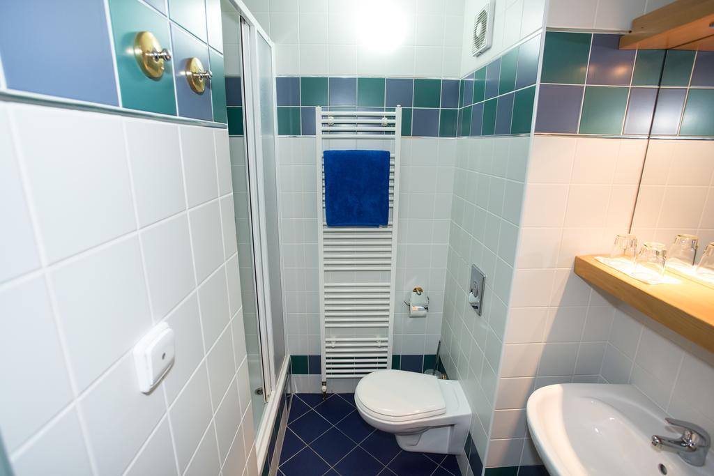 Hotel Laguna Ceske Budejovice Phòng bức ảnh