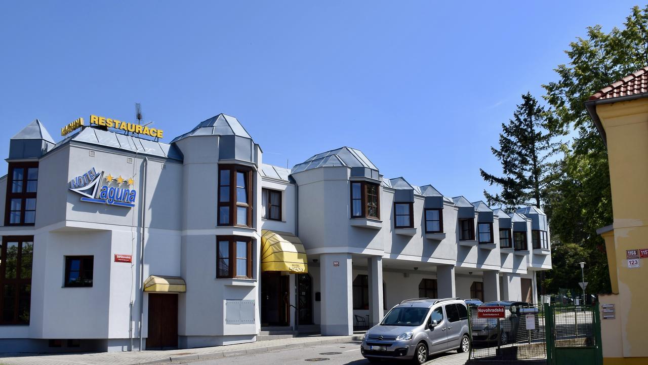 Hotel Laguna Ceske Budejovice Ngoại thất bức ảnh